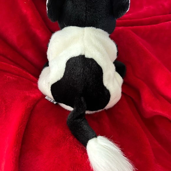 Russ Clarise White and Black Cow Puppet Plush MOO Noise WORKS MINT - Picture 5 of 7